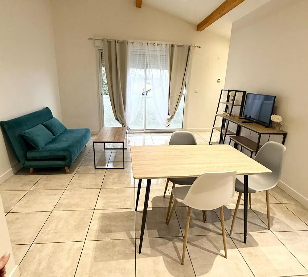 T2 Etage Cnpe Bugey Apartment Leyment 0*,