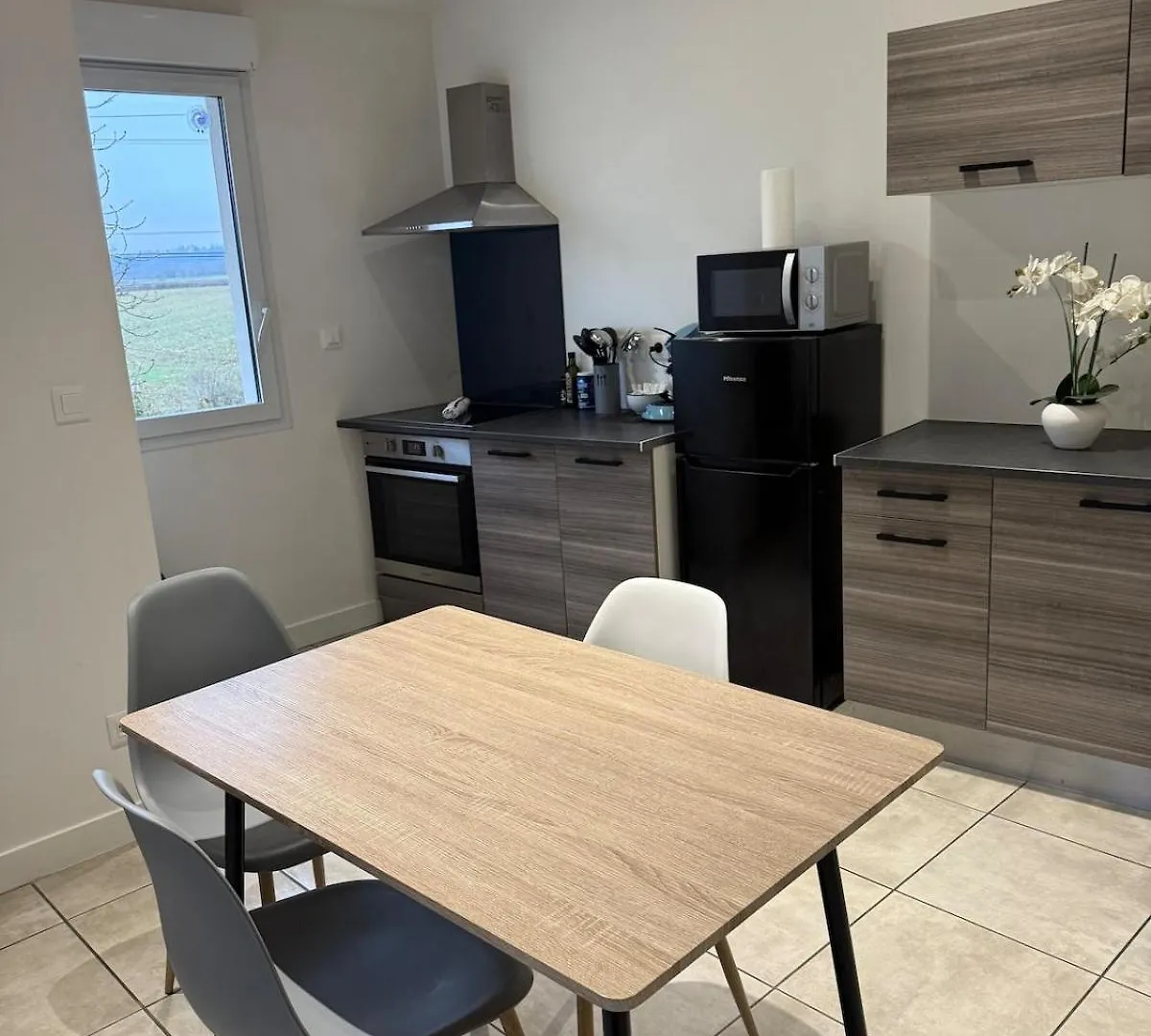T2 Etage Cnpe Bugey Apartment Leyment