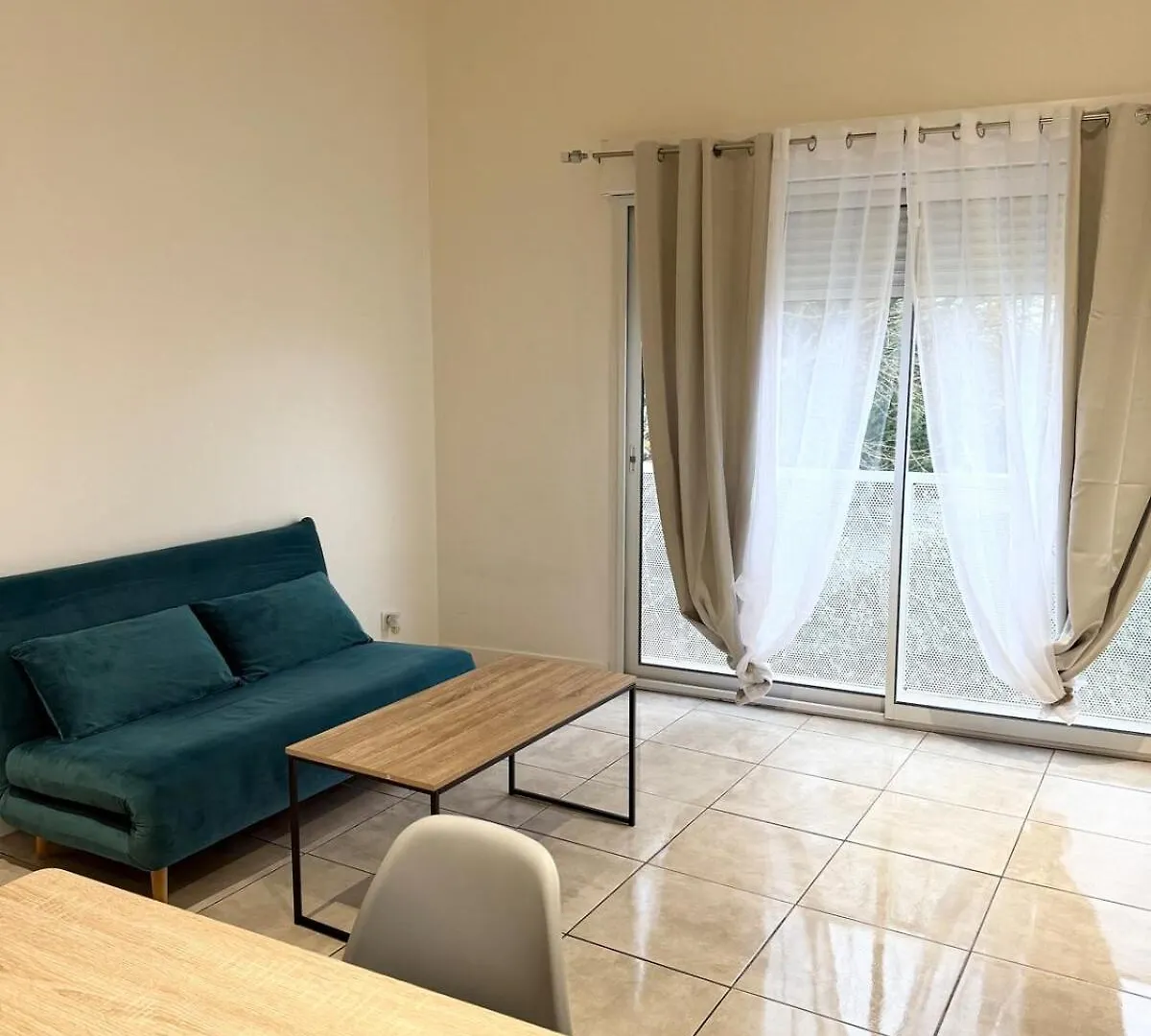 T2 Etage Cnpe Bugey Apartment Leyment